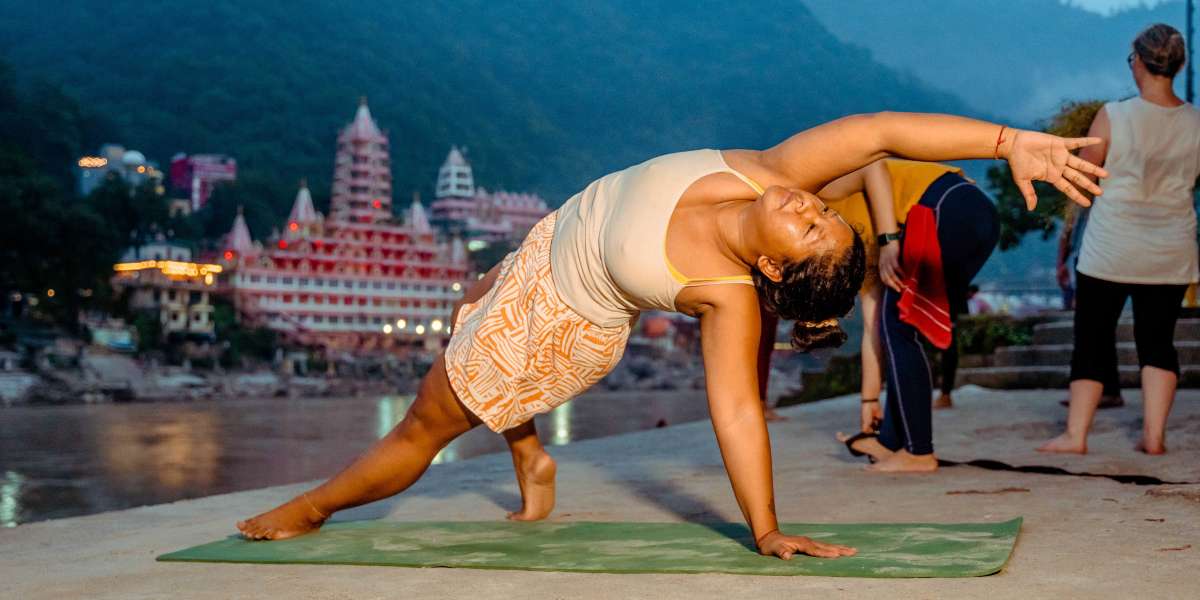 Discover the Ultimate Journey: 200 Hour Yoga Teacher Training in Rishikesh