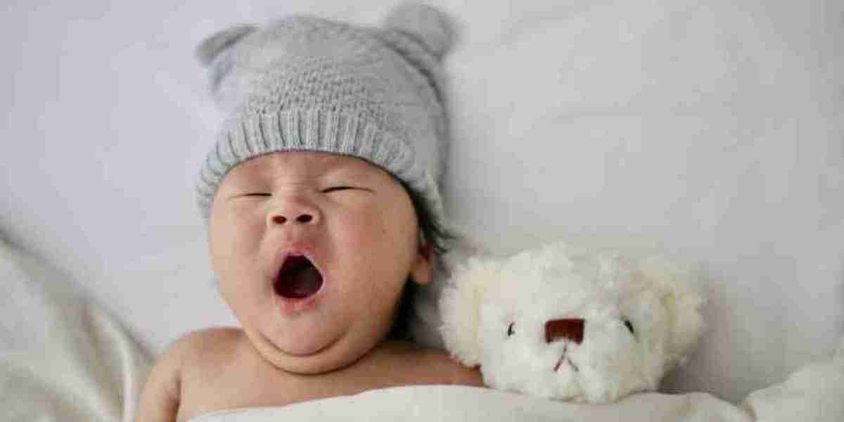 Deciphering Your Baby's Sleepy Cues: A Guide to Wake Windows by Age