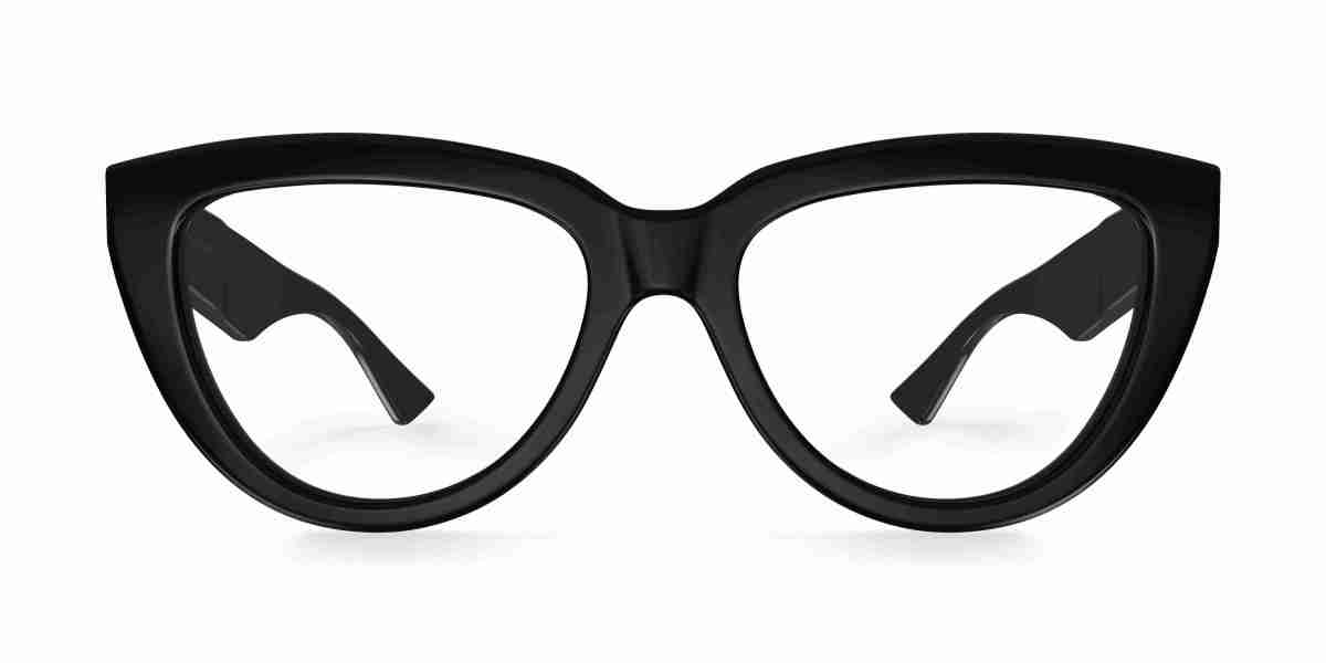 Who invented glasses? In which city were glasses made in the 3rd century