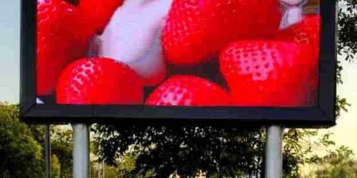 Infonics: Premier LED Display Screens for Outdoor Brilliance
