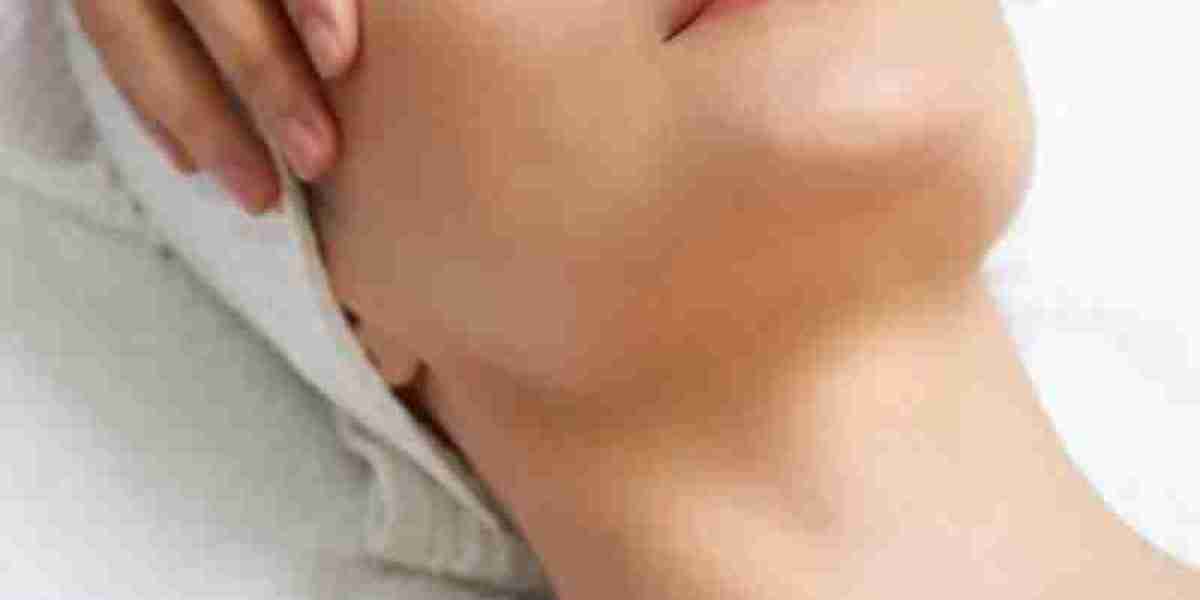 Discover the Best Beauty Parlour in Kochi for Luxury and Relaxation