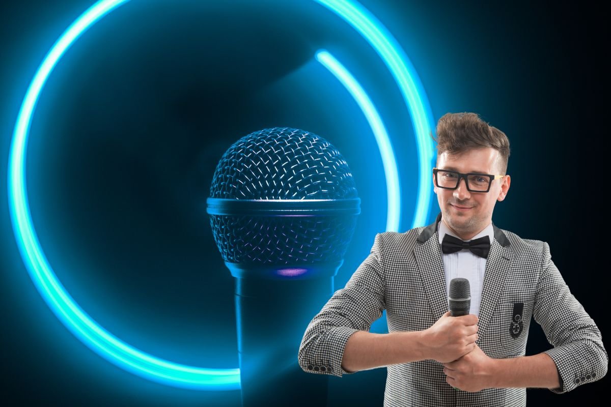 Best Female and Male Emcee in Noida