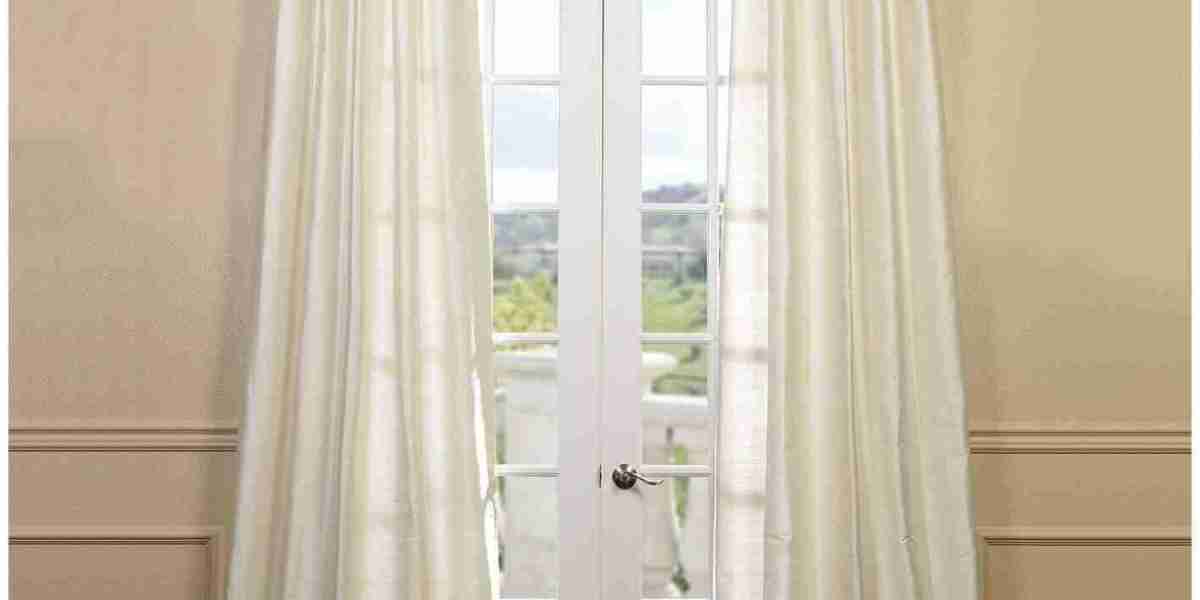 Choosing Curtains in Dubai That Match Your Flooring and Furniture