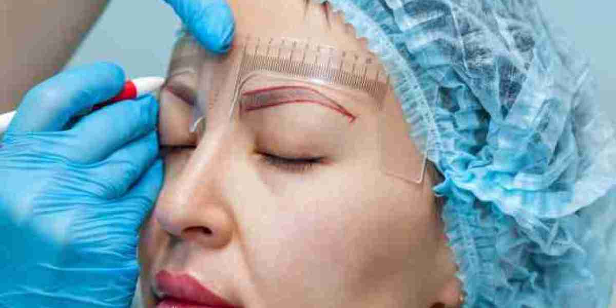 The Ultimate Guide to Natural Eyebrow Transplants for Lasting Beauty