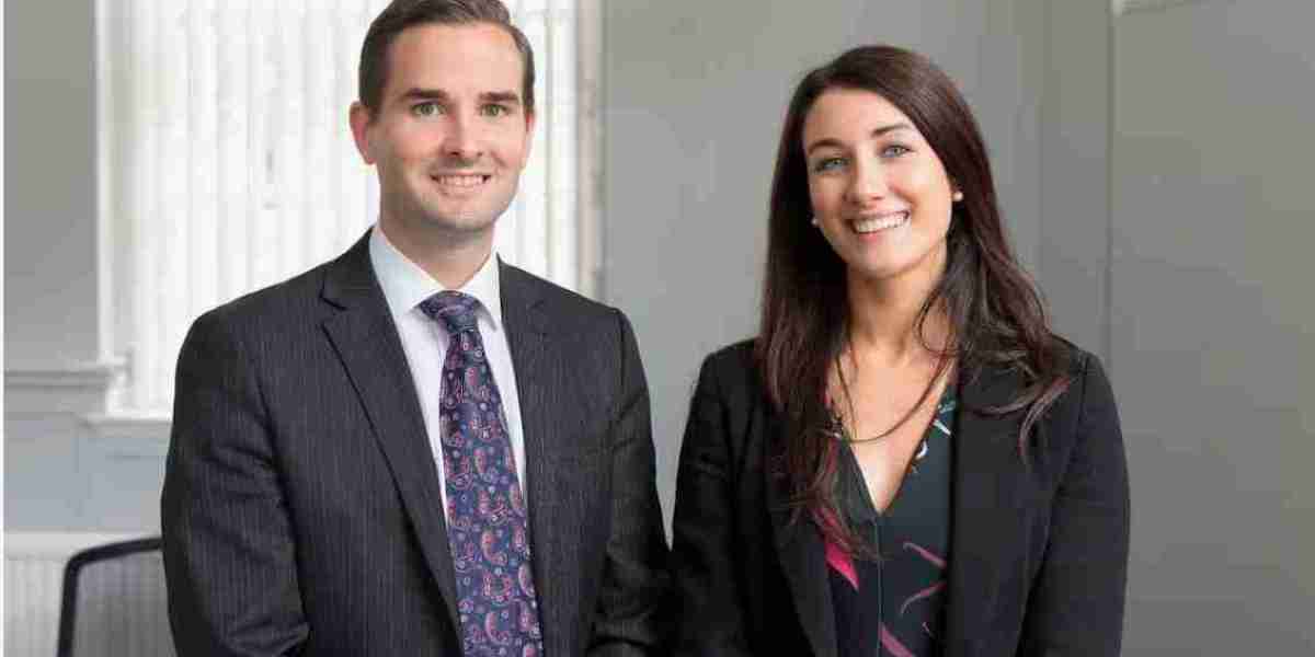 The Metrics of Excellence: How to Objectively Identify the Best Immigration Solicitors in London